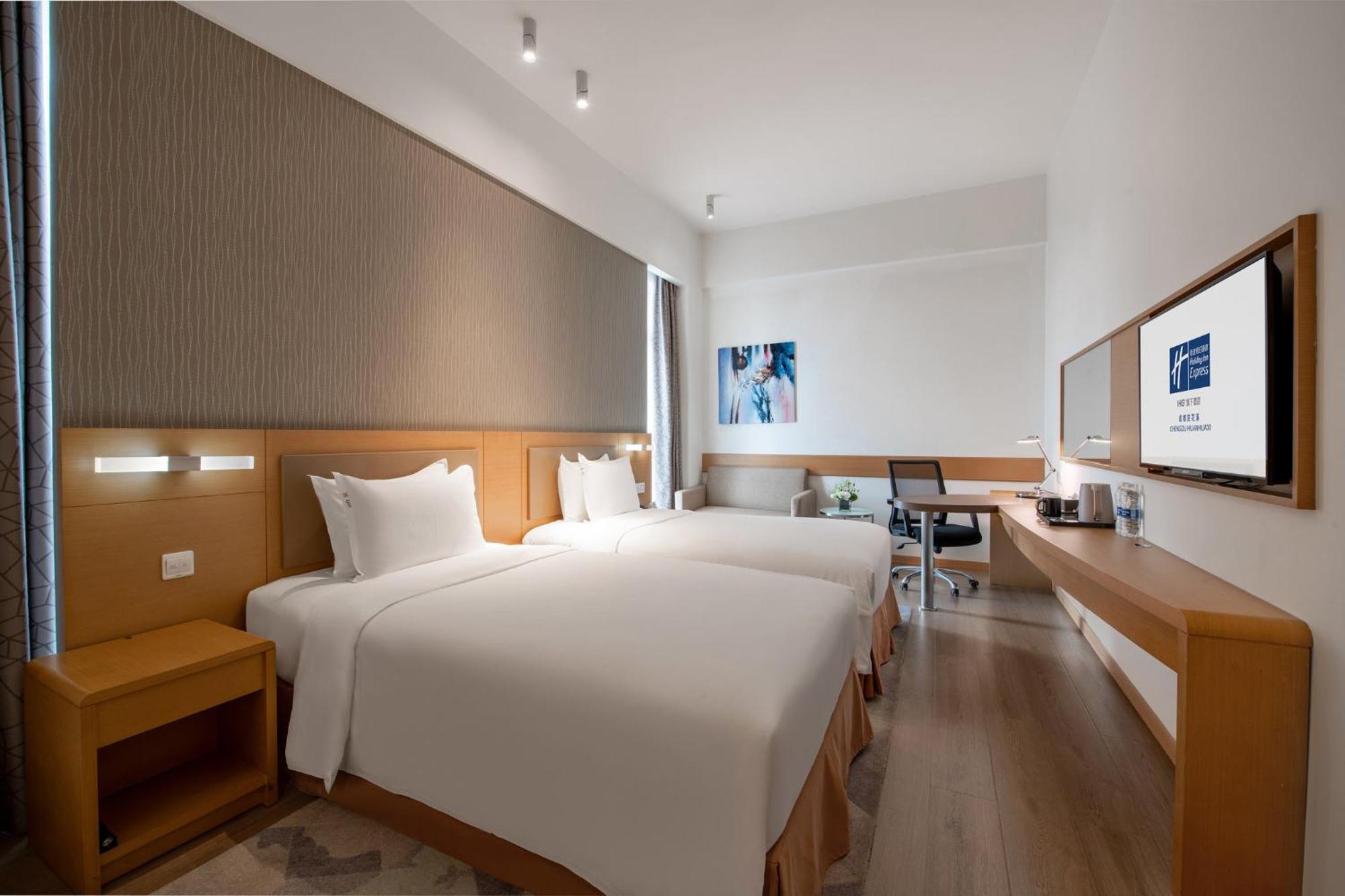 Holiday Inn Express Chengdu Huanhuaxi By Ihg-Near Jinsha Site Musem,Near Wuhou Temple Museum,Welcome Drinks,Free Gym,Free Self-Service Laundry Luaran gambar